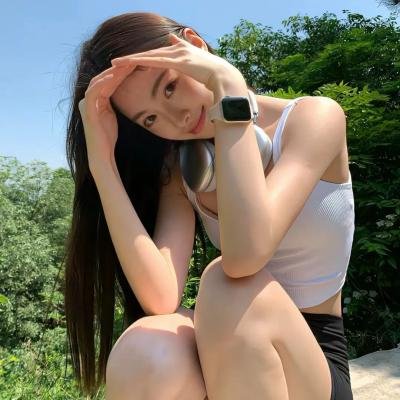 群莺乱飞